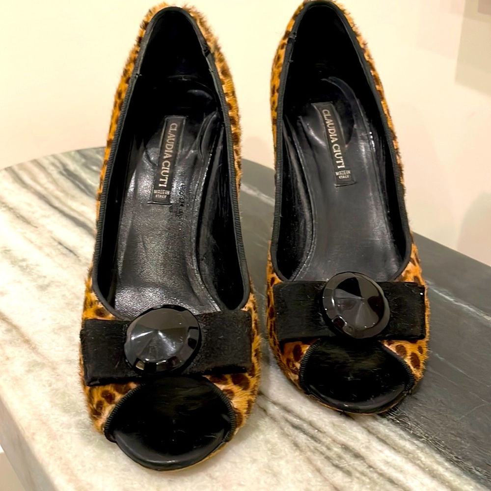 CLAUDIA CIUTI. Made in Italy. Size 6.5 M